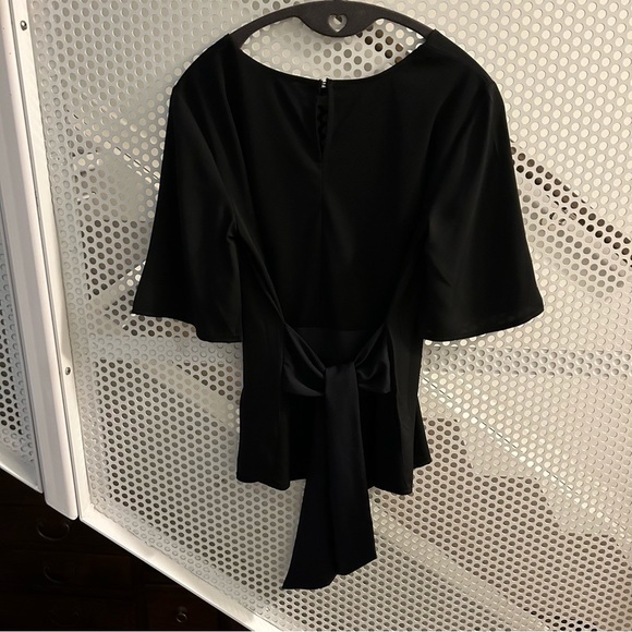 Ann Taylor Blouse Size XS Black Tie-back with Blue colour block. GUC - Picture 7 of 9